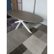 Nieuwe ovale tafel met metalen poot ZEER SCHERP GEPRIJST!!!!