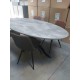 Nieuwe ovale tafel met metalen sterpoot